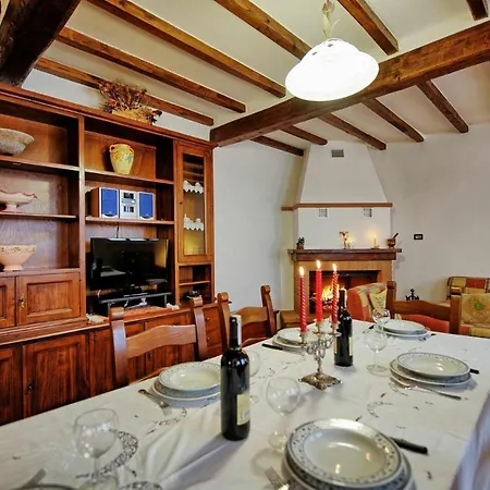 Portole Uno By Posarellivillas