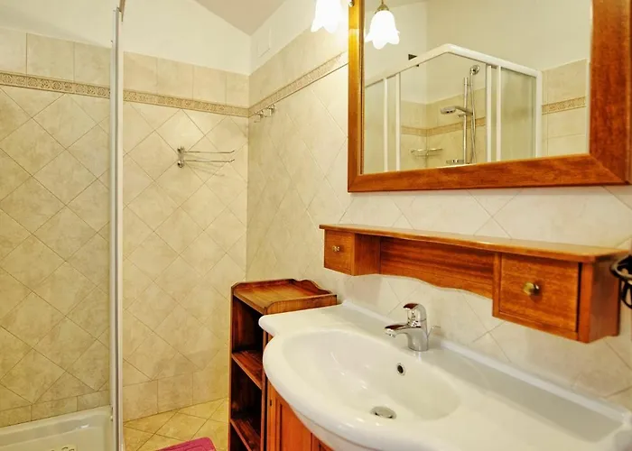 Portole Uno By Posarellivillas Villa Cortona